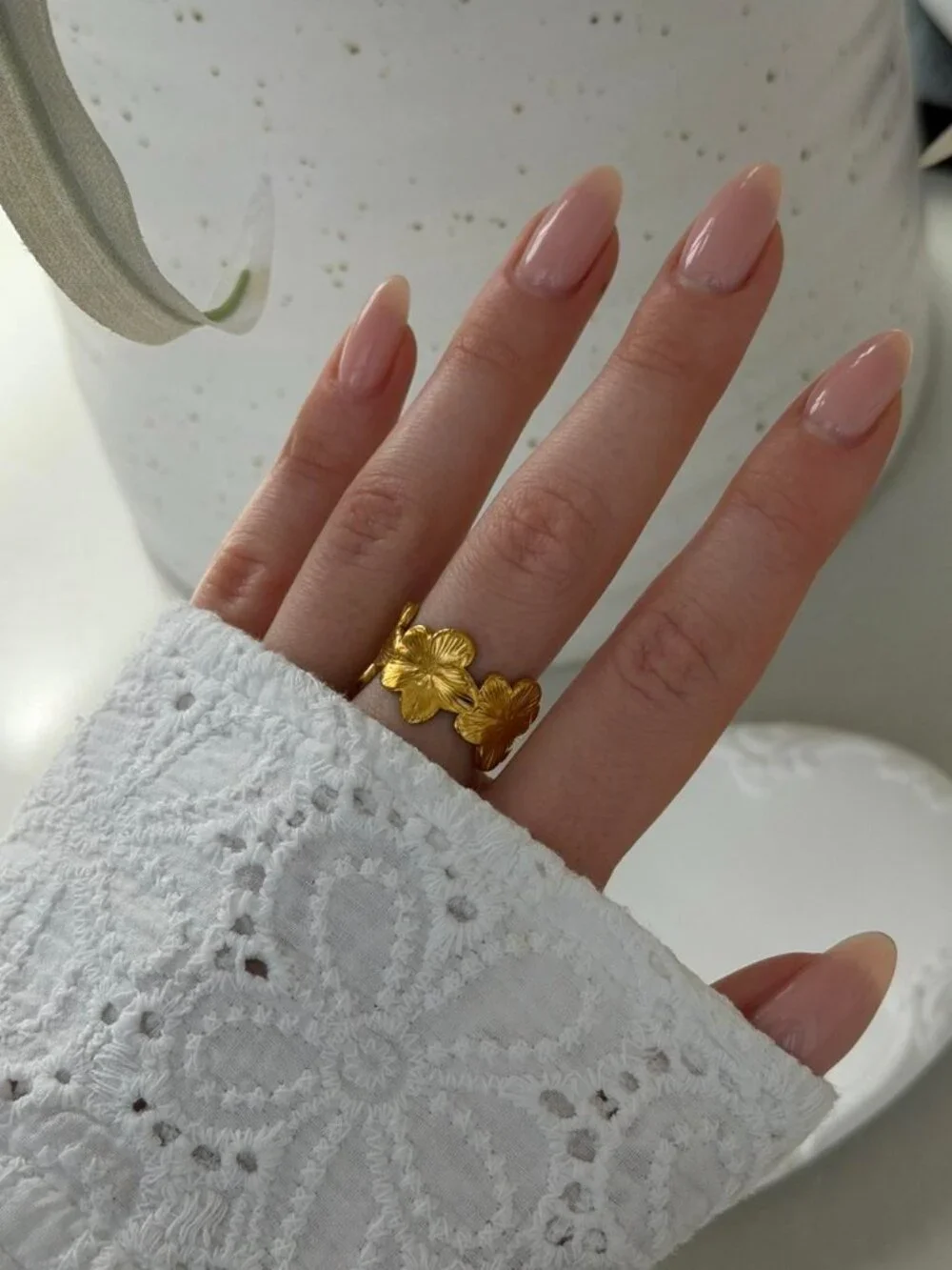 Sku0562 Retro Gold Floral Women Minimalist Ring Stainless steel + gift bag